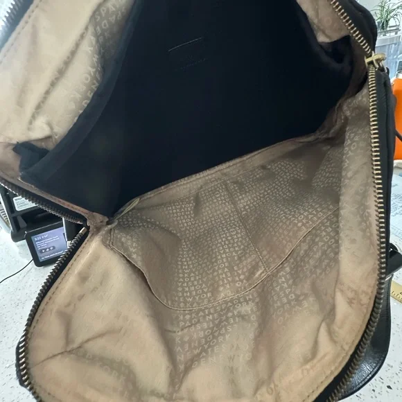 Women's‎ Minimalist Laptop Computer Bag in Black w Adjustable Strap